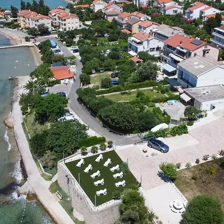 Laki Rab App Teras Apartament Banjol