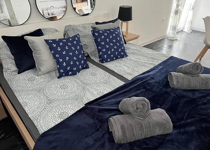 Laki Rab App Teras *