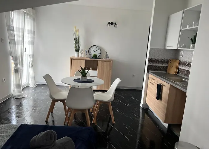 Laki Rab App Teras Banjol